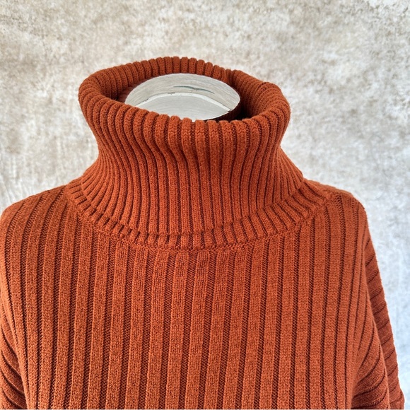 Women's  Turtleneck Sweater Dress - Picture 4 of 8